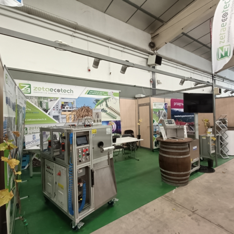 Electrozeta con il marchio Zetaecotech a SITEVI 2025: innovazione e passione al servizio della viticoltura del futuro - Gallery